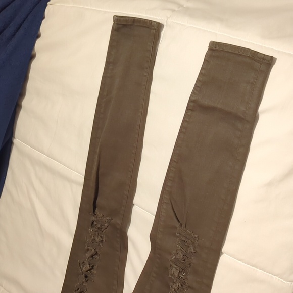 Olive green distressed skinny jeans - Picture 6 of 10